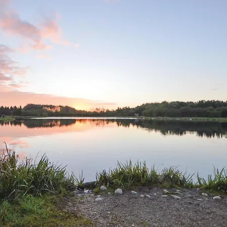 بيت للعطل 3 Bedroom Beautiful In *